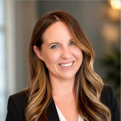 Teresa Ramos, Cofounder